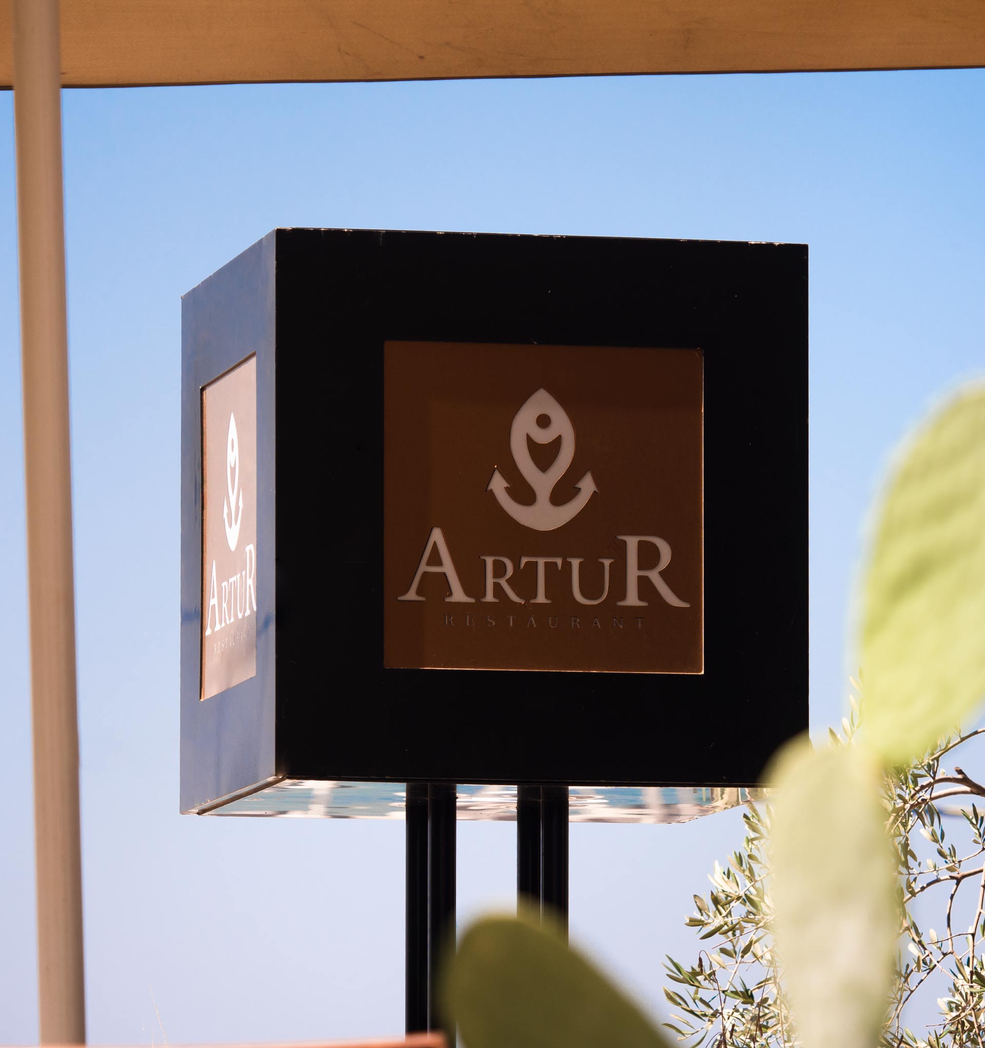 Artur Restaurant